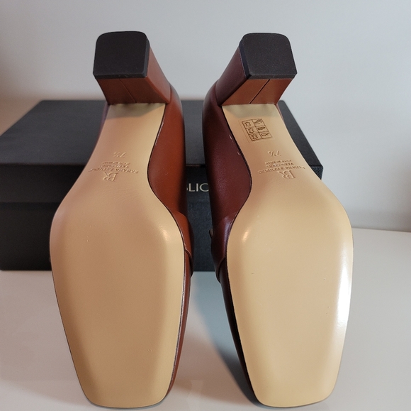 Banana Republic 'Work Heel' Cognac Loafer size 7.5 Original MSRP $250 - Picture 3 of 5